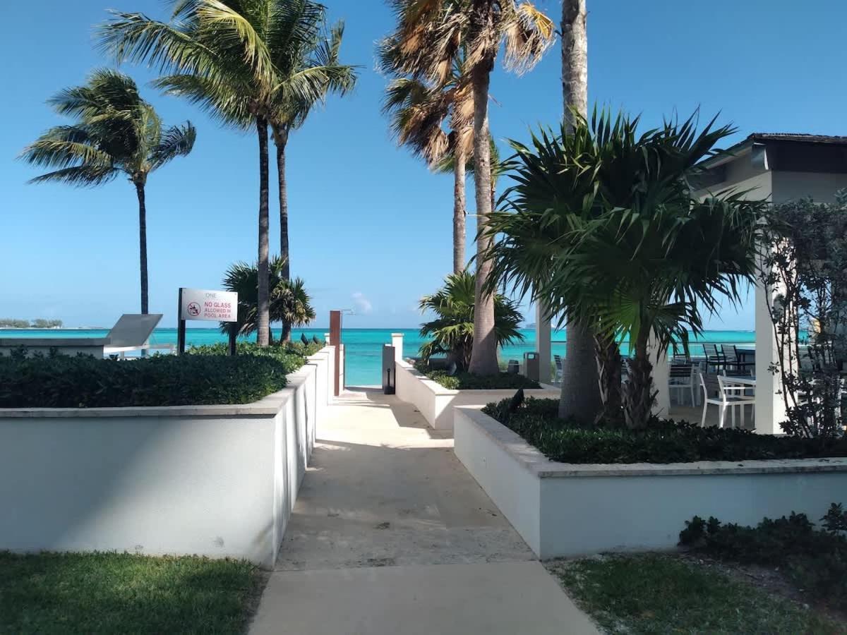 2 Bed At One Cable With Balcony Nassau